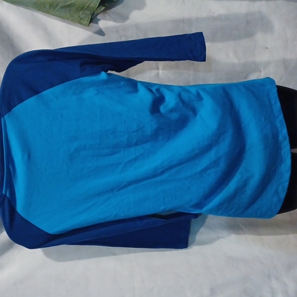 Chicago Cubs Baseball Tee, sequins, EUC - Picture 4 of 5